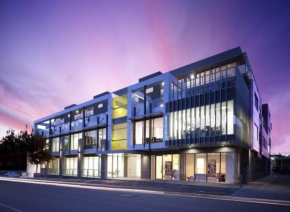 Гостиница Caroline Serviced Apartments Brighton  Мельбурн